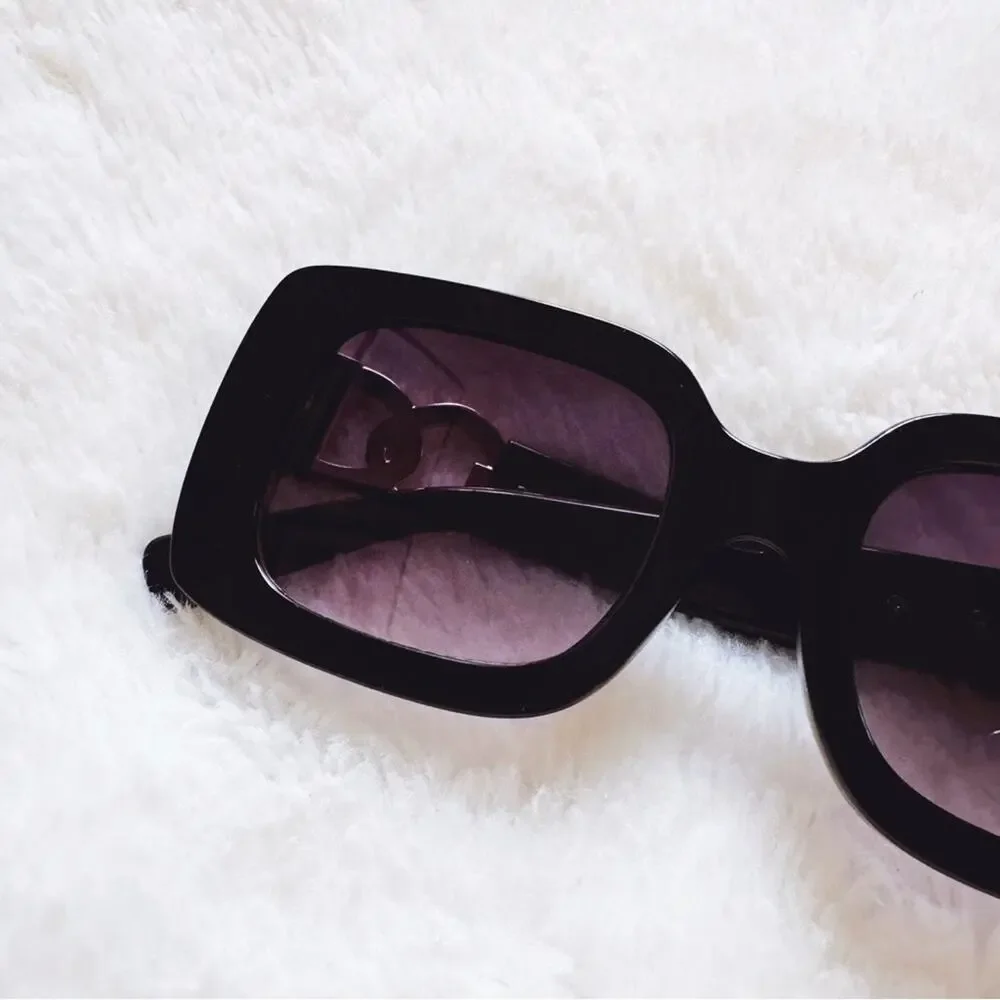 Stylens these chic